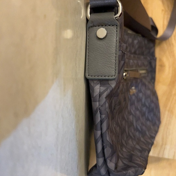 Kipling Sadie Hobo Gray Geometric Shoulder Bag - Picture 13 of 16